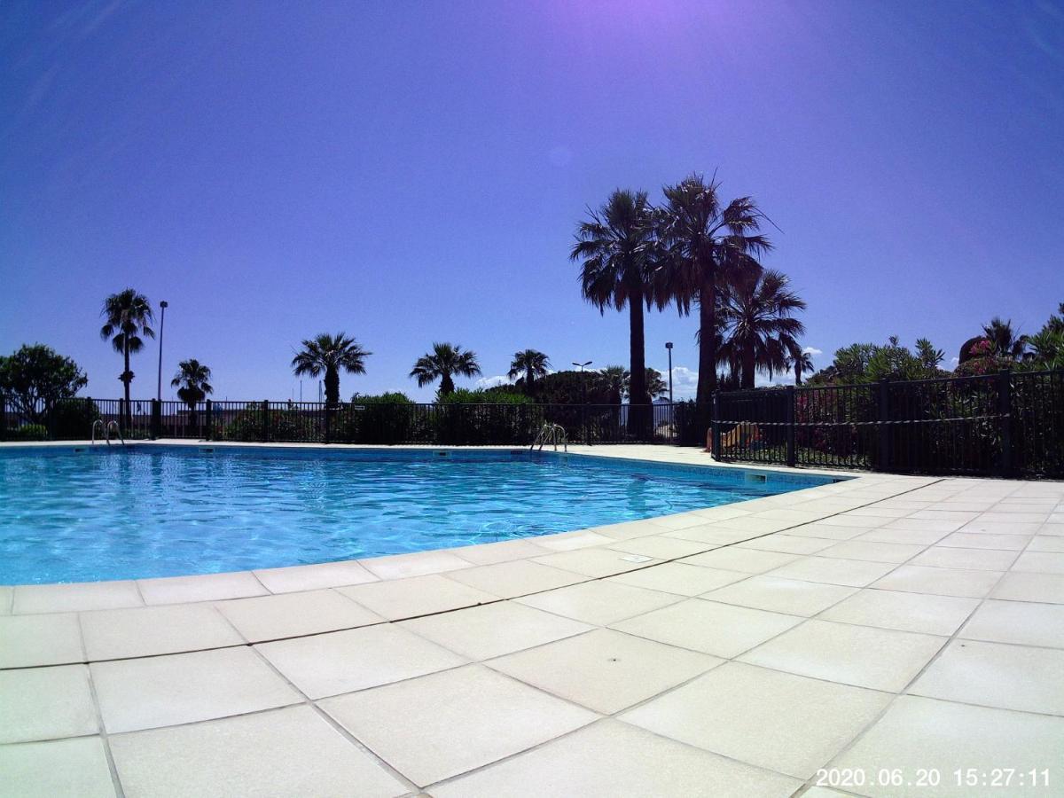 Studio 127, Vue Mer Et Piscine, Port Santa Lucia Saint-Raphaël Kültér fotó