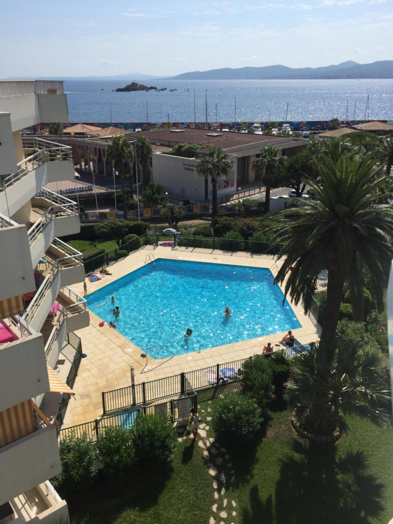 Studio 127, Vue Mer Et Piscine, Port Santa Lucia Saint-Raphaël Kültér fotó